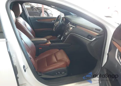 2016 Cadillac Xts Luxury Collection из США, поврежденный, VIN 2G61M5S32G9106305